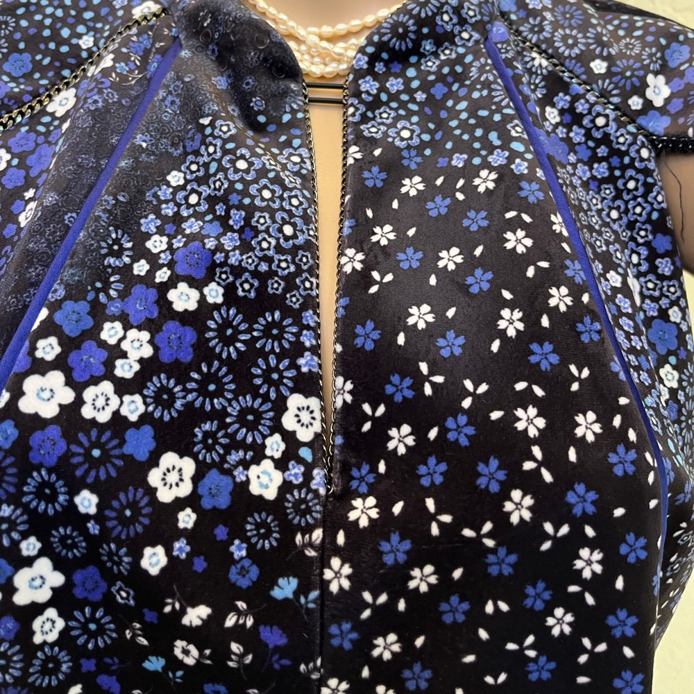 Elie Tahari Black and Blue Floral Dress